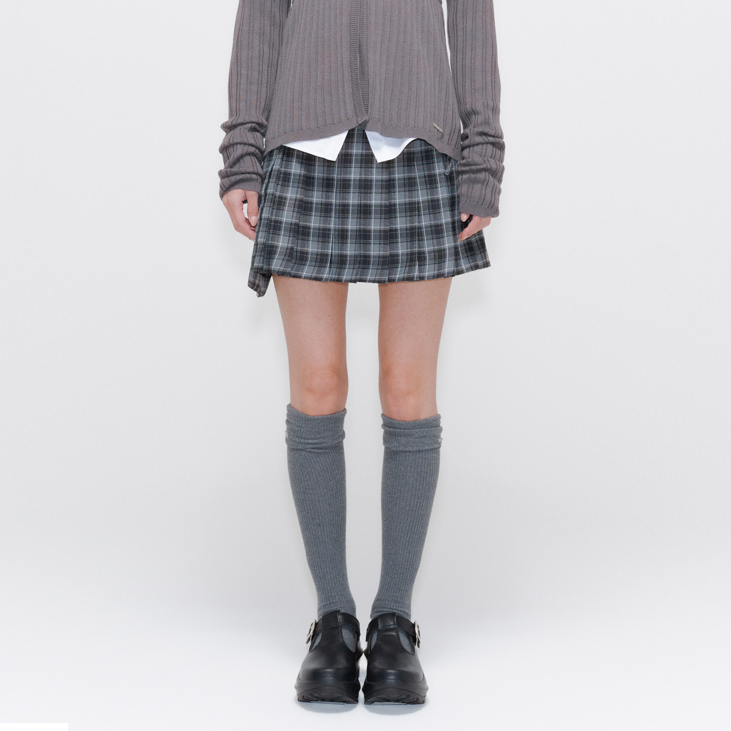 ワンピース Pocket layered check skirt CHARCOAL Pocket layered check skirt CHARCOAL - 감도 깊은 취향 셀렉트
