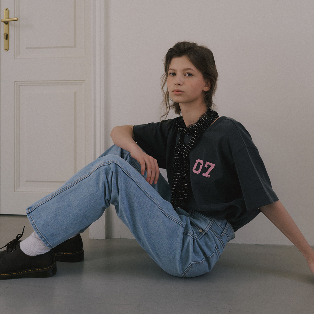 【OVERDUEFLAIR】vintage letter pigment t-shirt_charcoal VINTAGE LETTER PIGMENT T-SHIRT_CHARCOAL - overdue flair