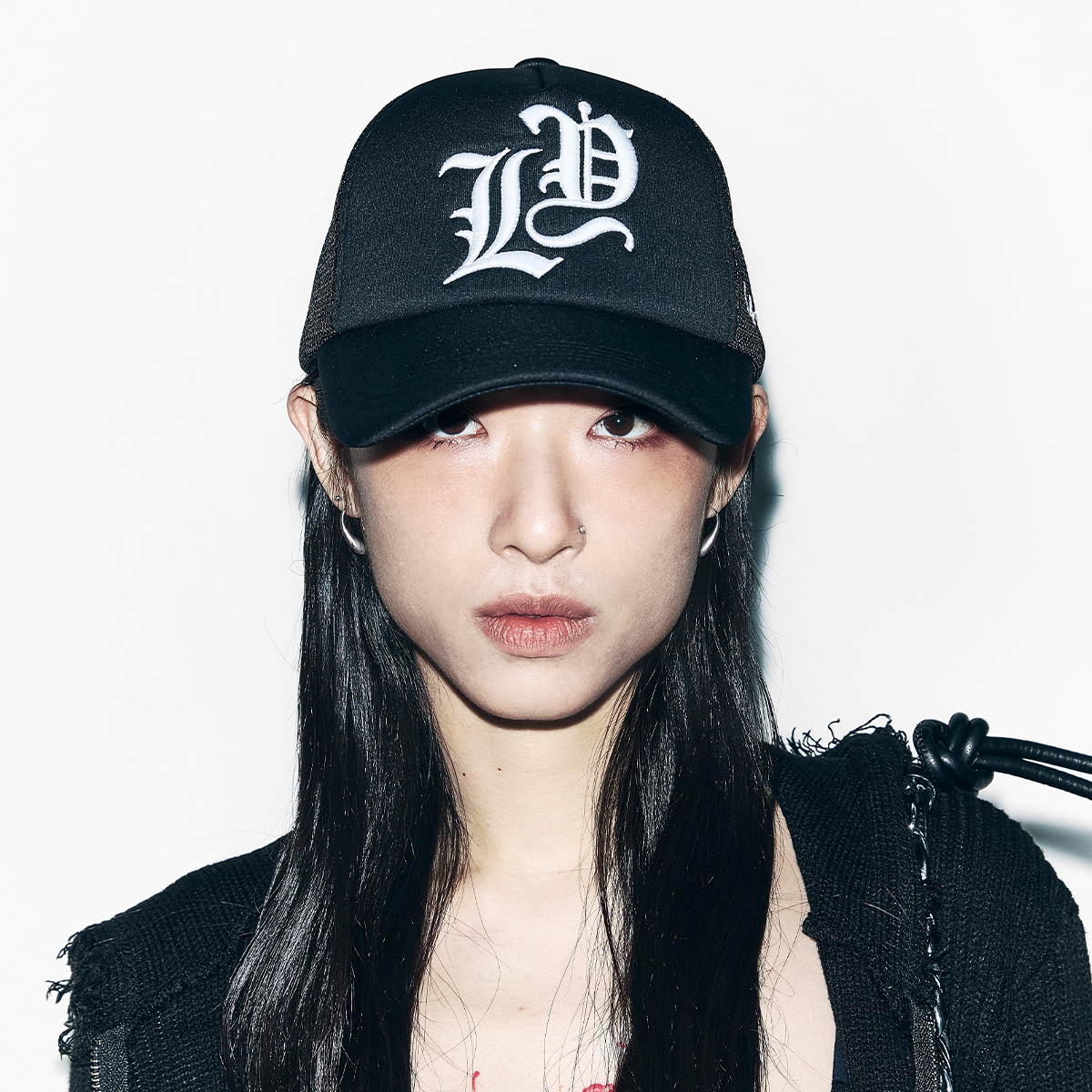 韓国商品/LEEY LOGO TRUCKER HAT BLACK 韓国商品/LEEY LOGO TRUCKER HAT BLACK (Leey/ニットキャップ