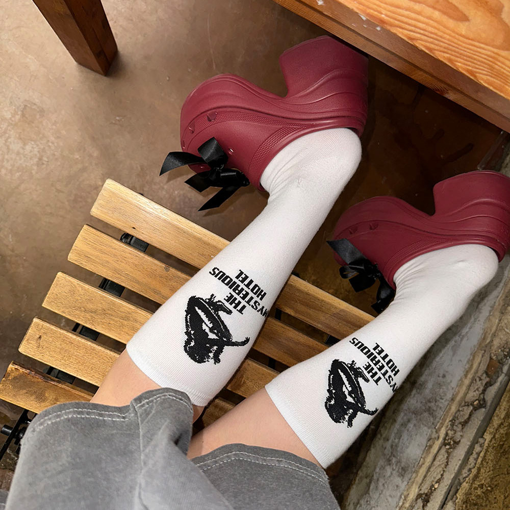 ファッション雑貨・小物その他 +DEINET+ POINT KINT SLIT LEG WARMER IN IVORY KDCXB4S33110200 POINT KINT SLIT LEG WARMER IN IVORY - 감도 깊은 취향 셀렉트