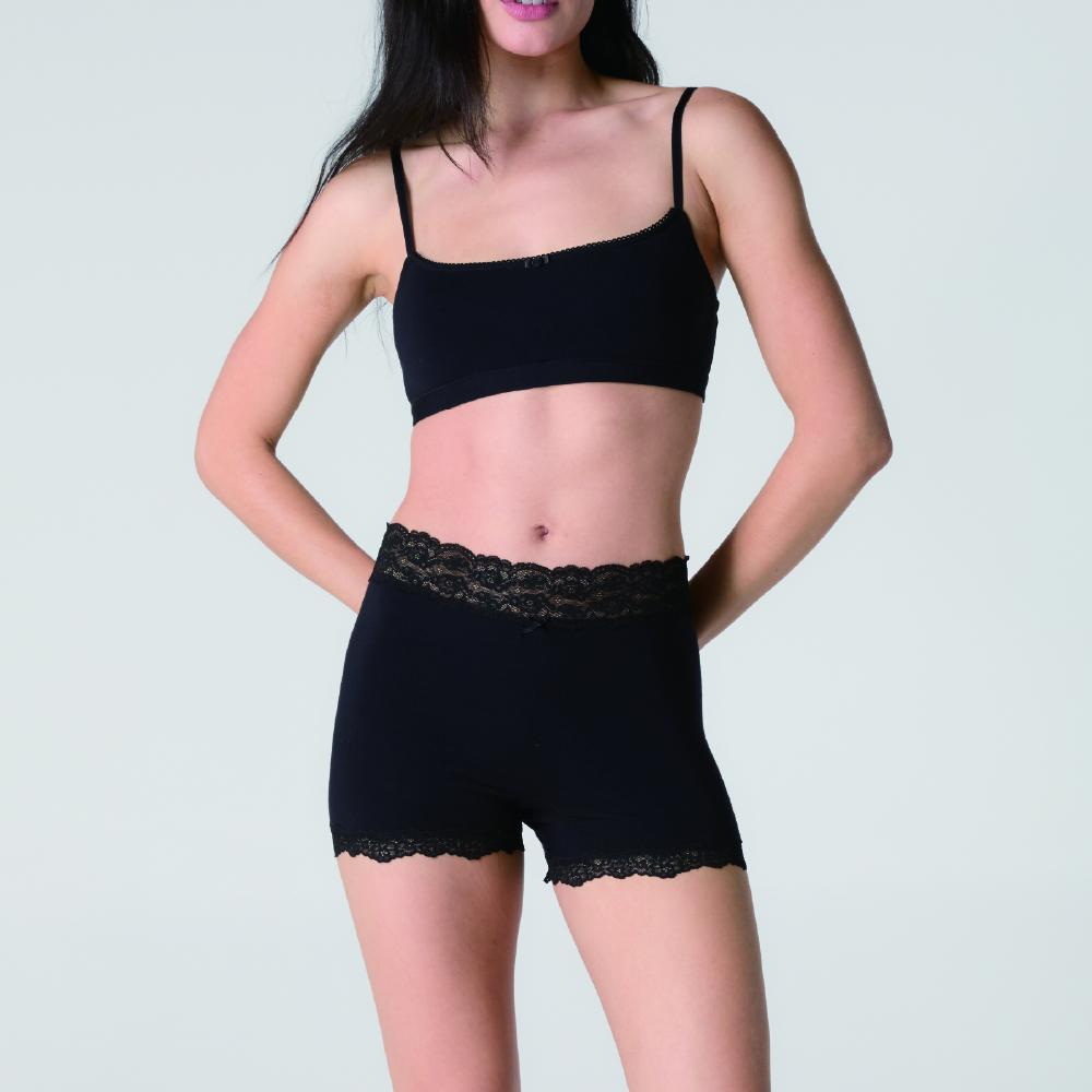 ★GLOWNY★ALLURE LACE BOYSHORTS (WHITE)★正規品/韓国直送料込 ALLURE LACE BOYSHORTS (WHITE) - GLOWNY