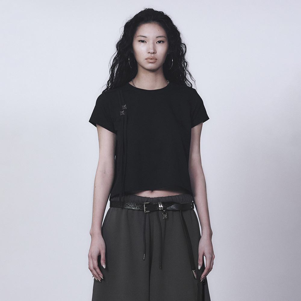 TMB Small Square Logo Crop T-shirts [ Black ] - 감도 깊은