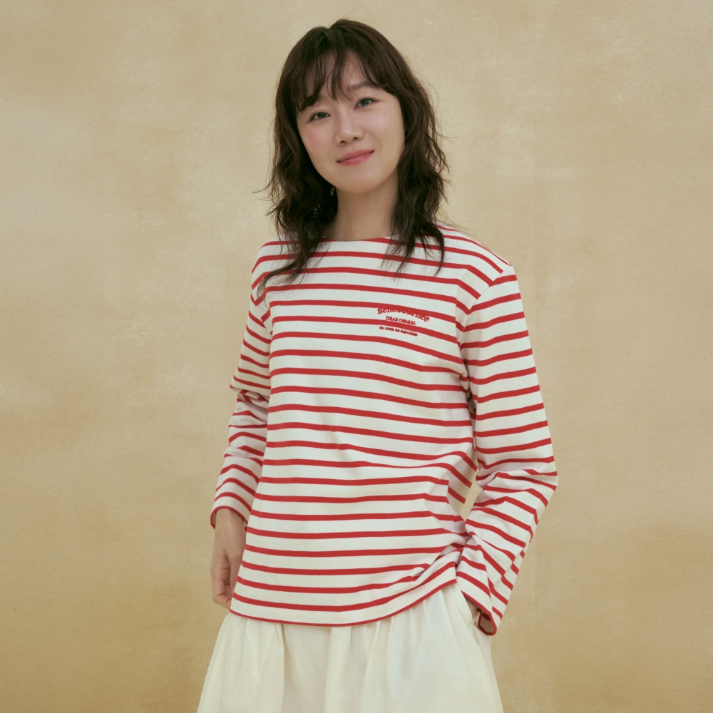 Tシャツ・カットソー RONRON CROSS STITCH RASPBERRY RAGLAN LONG SLEEVE OATMEAL RED CROSS STITCH RASPBERRY RAGLAN LONG SLEEVE OATMEAL RED - 감도