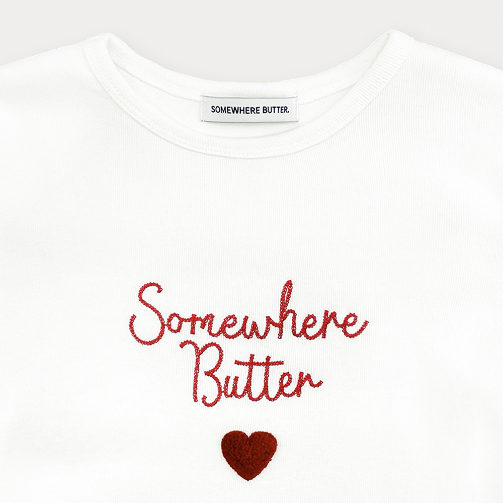 Boucle Heart Logo Top - Ivory - 감도 깊은 취향 셀렉트샵 29CM