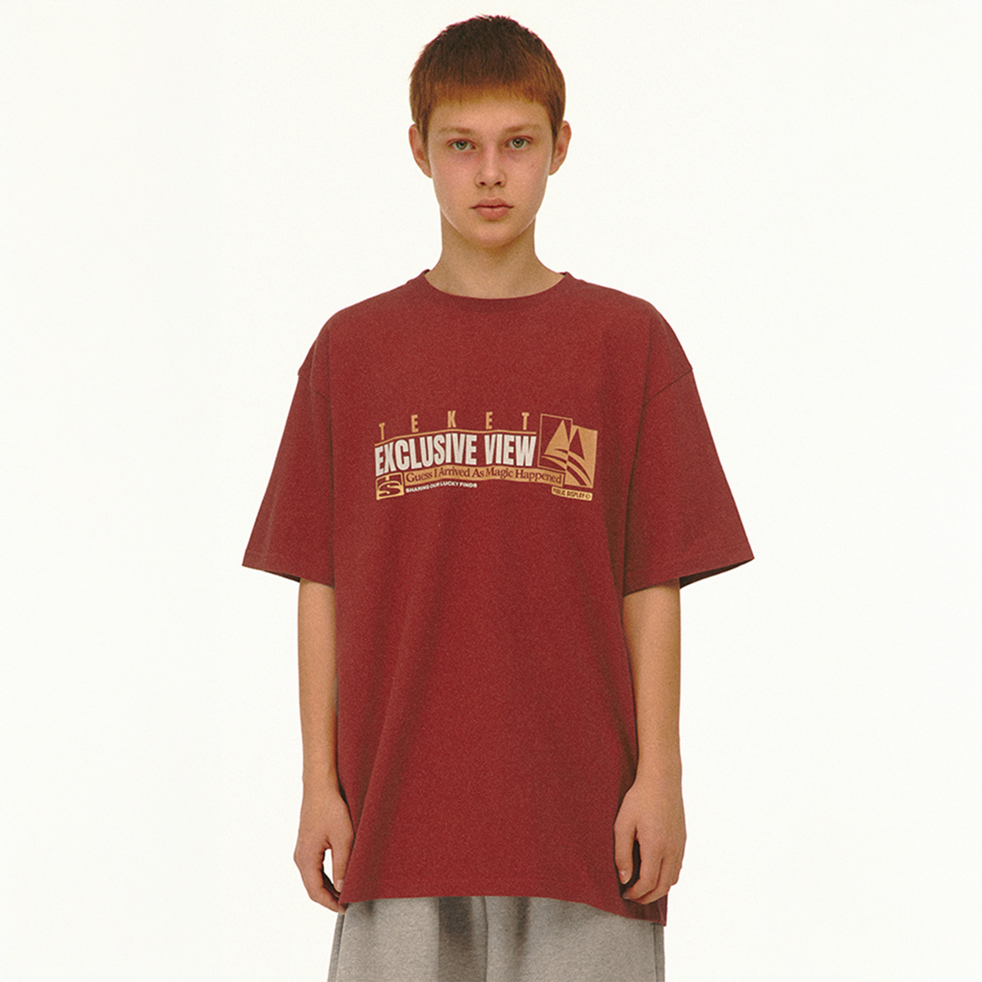 View Tee Red - 감도 깊은 취향 셀렉트샵 29CM