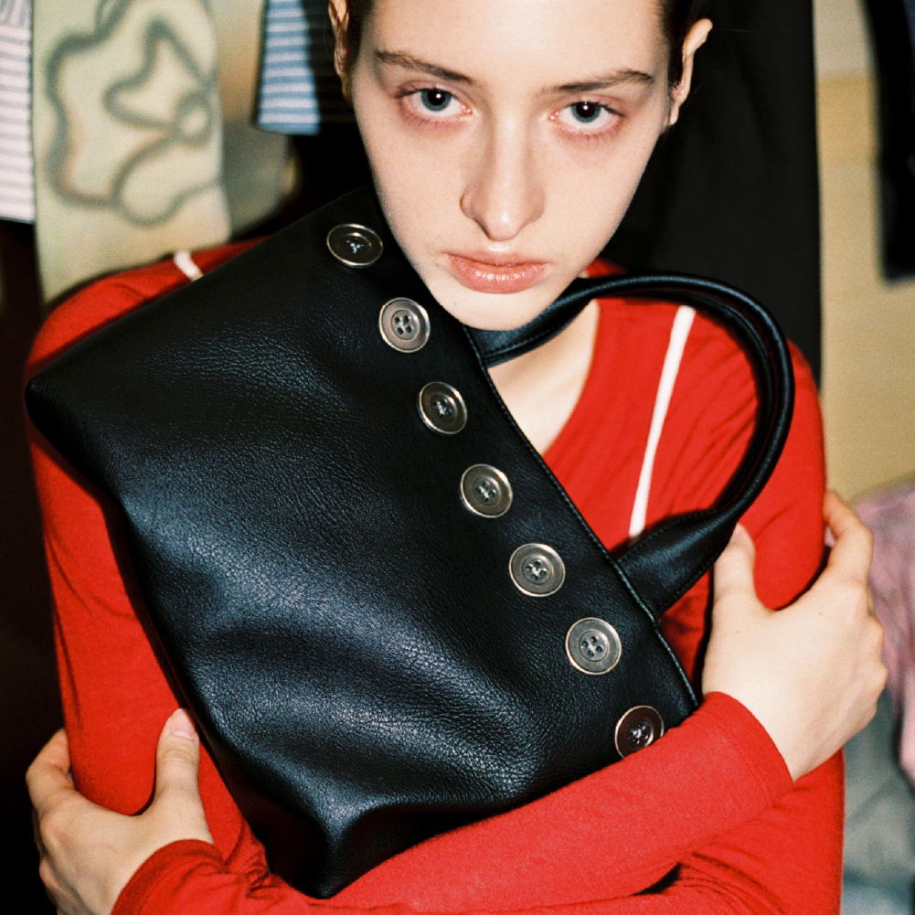 【FILLINTHEBLANK】PK Middle Shoulder Bag (glossy)(butter) PKミドルショルダーバッグ / PK Middle Shoulder Bag (glossy