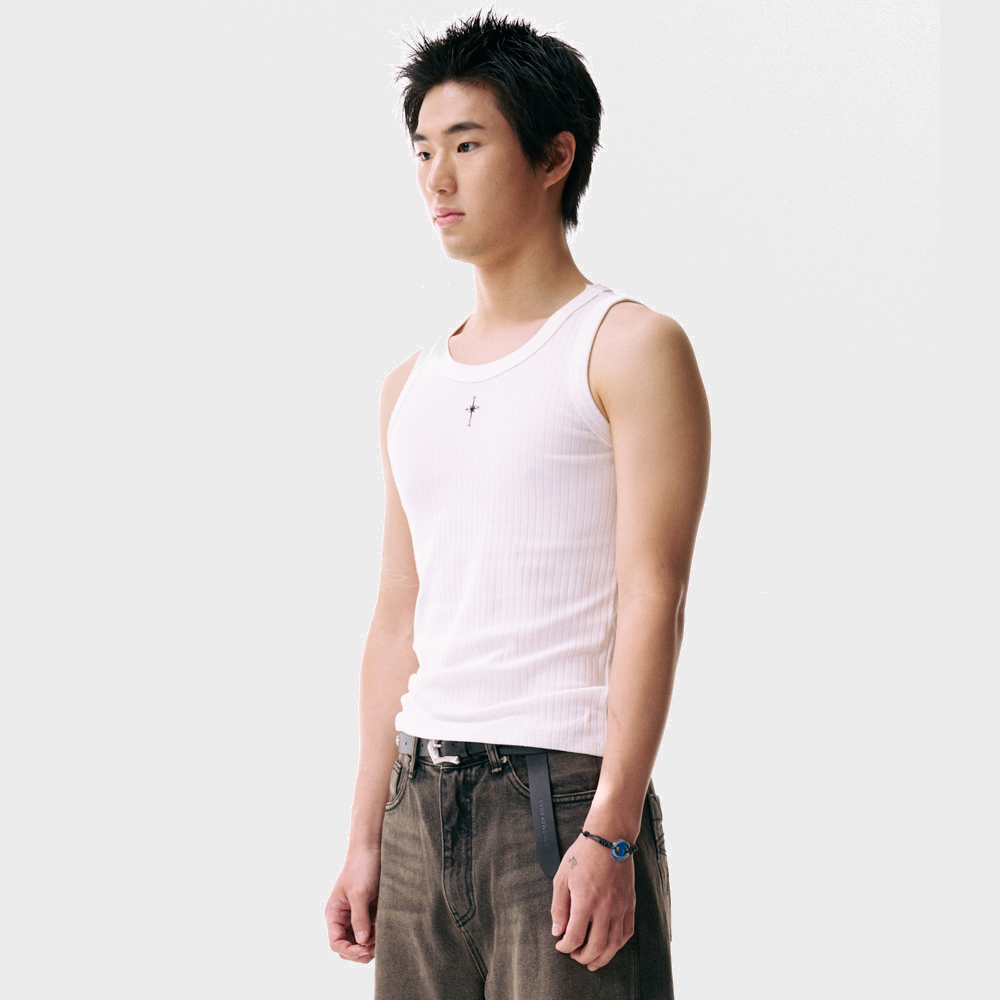 Studded Sleeveless (White) - 감도 깊은 취향 셀렉트샵 29CM