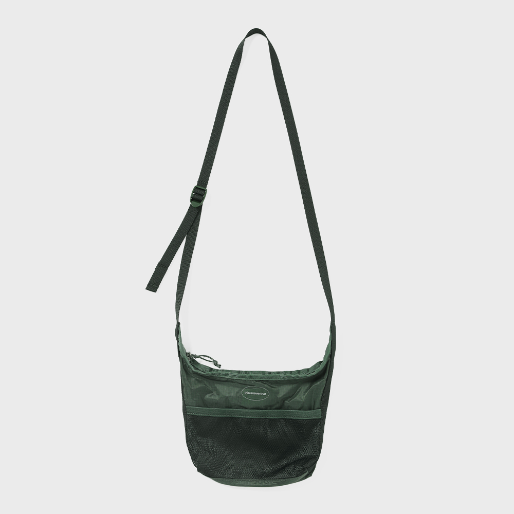 [HAH ARCHIVE] 韓国☆5POCKET I-PAD BAG HAH ARCHIVE] 5POCKET CUSHIONED I-PAD BAG (KHAKI) - 감도 깊은