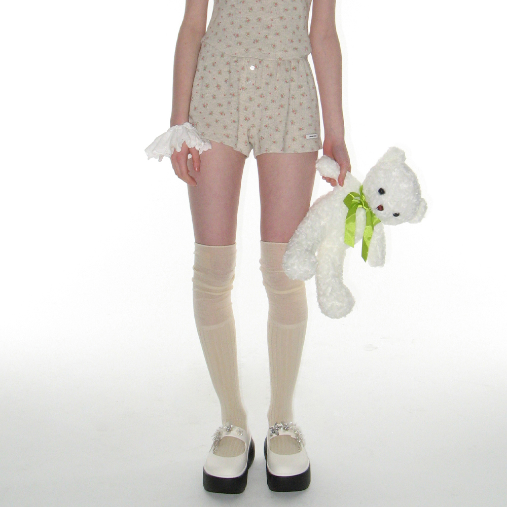 FRILL STRING CAPRI PANTS_WHITE - 감도 깊은 취향 셀렉트샵 29CM