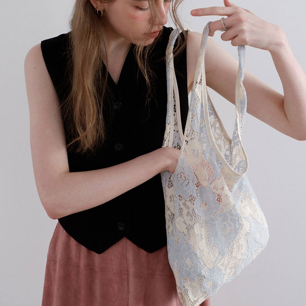 韓国商品/VOOR Tri-angle Chamude Fringe Shoulder Bag 다양한 무드로 연출가능한 