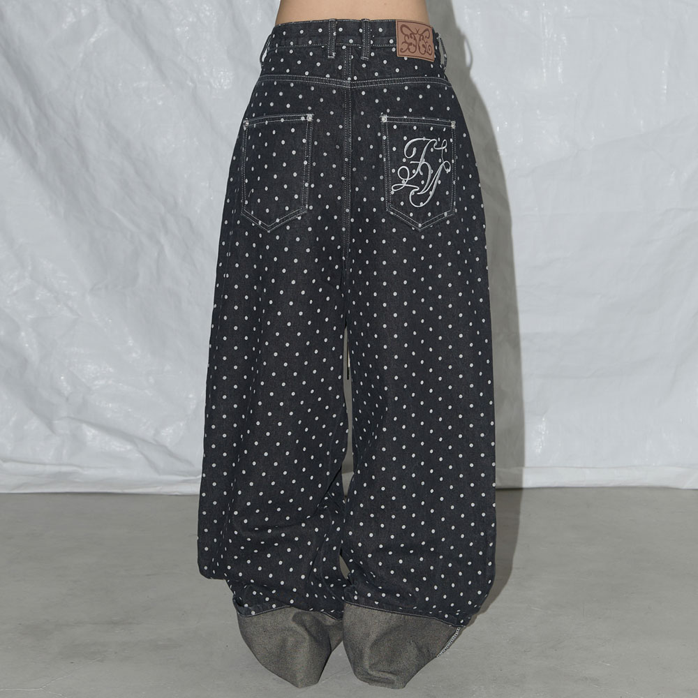 UNBALANCE SKIRT LAYERED PINTUCK PANTS (BLACK)_F25QD894