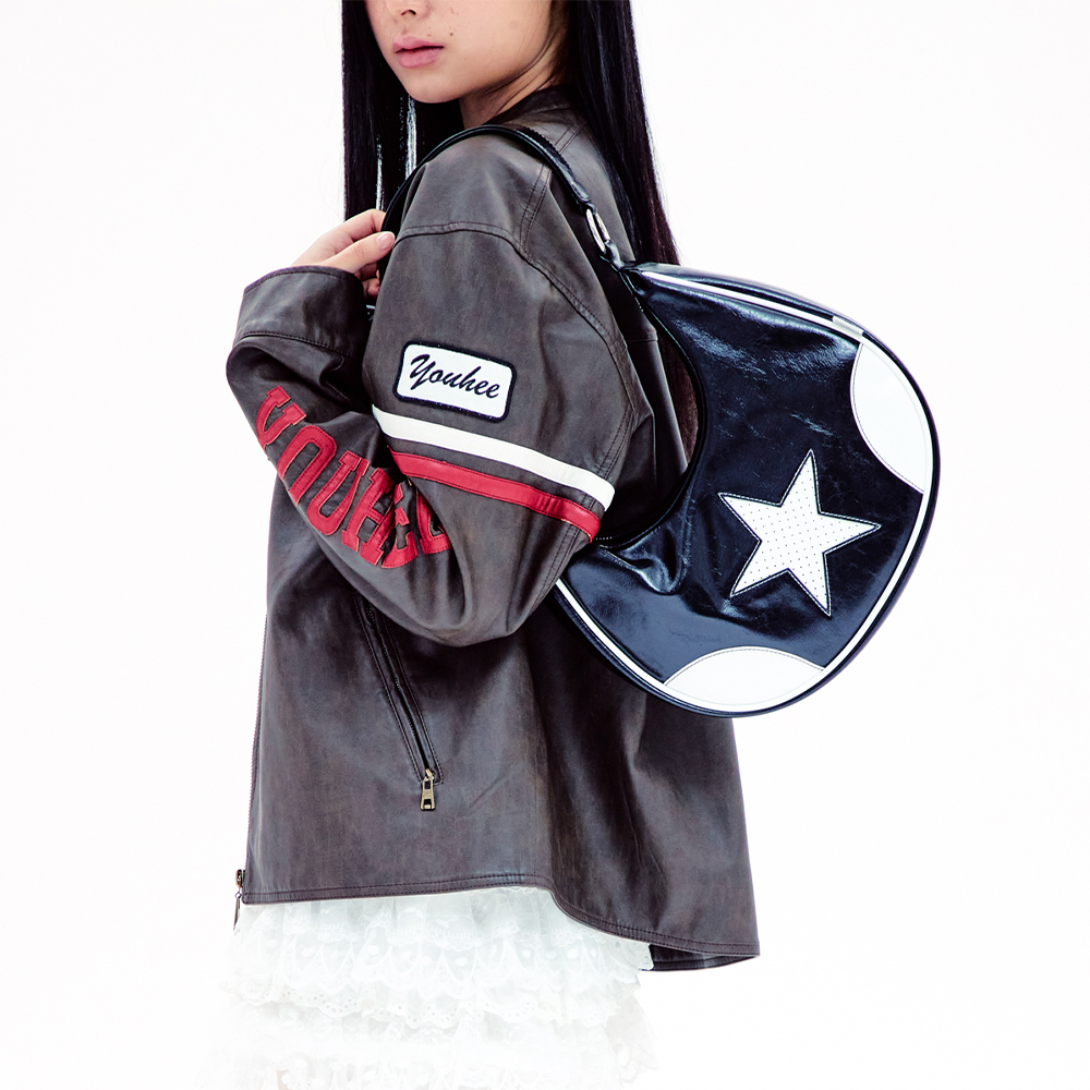 [YOUHEE] STAR LEATHER HOBO BAG スター ショルダーバッグ STAR LEATHER HOBO BAG BLACK - 감도 깊은 취향 셀렉트샵 29CM