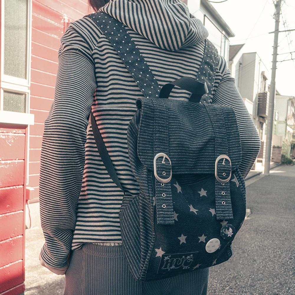 HUGYOURSKIN】Stardust Denim Backpack in Black Denim Fashion