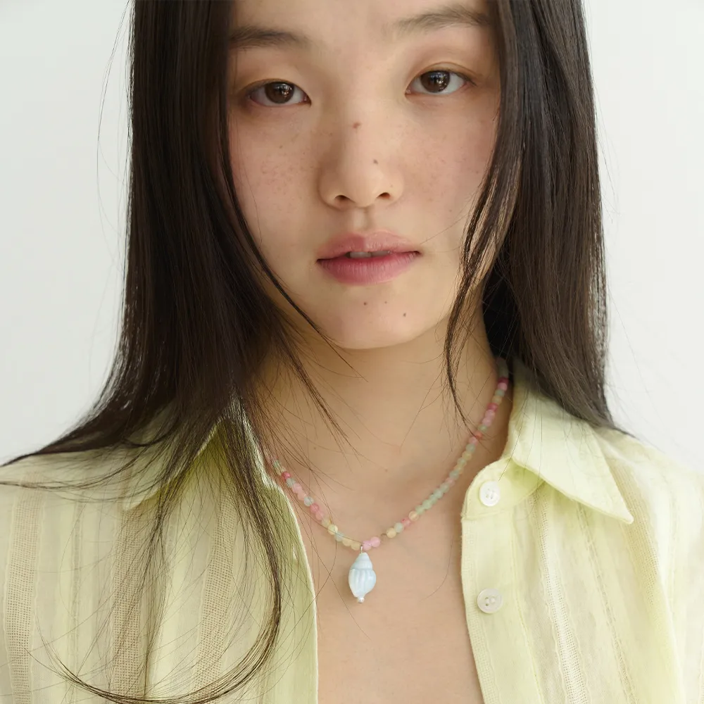 pastel-shell-necklace-blue-29cm