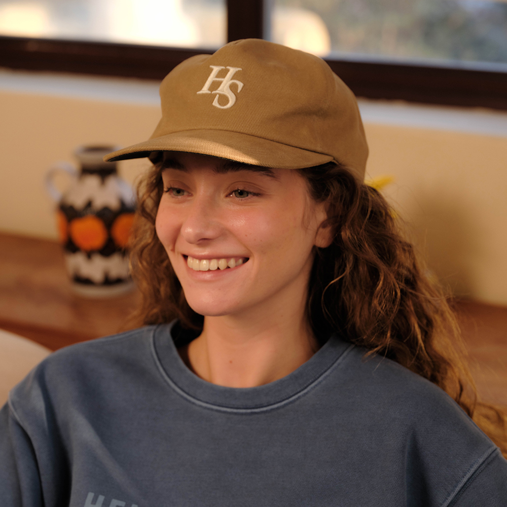 HELLO■H Logo Cotton Relaxed Fit 6Panel Cap■送料込 ☆BTS ジェイホープ 着用！！【HELLO SUNRISE】H Logo Cotton
