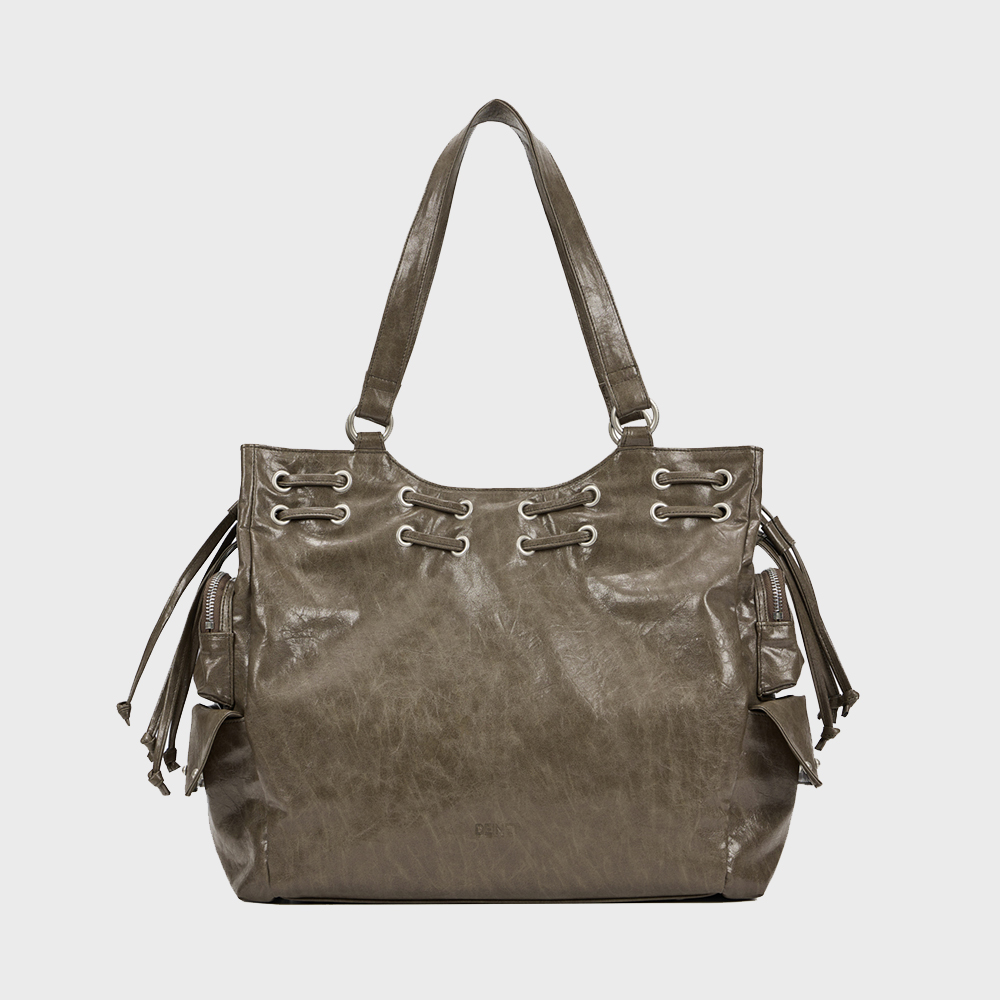 DEINET NEW STUD STRING BIG BAG IN KHAKI - 감도 깊은 취향