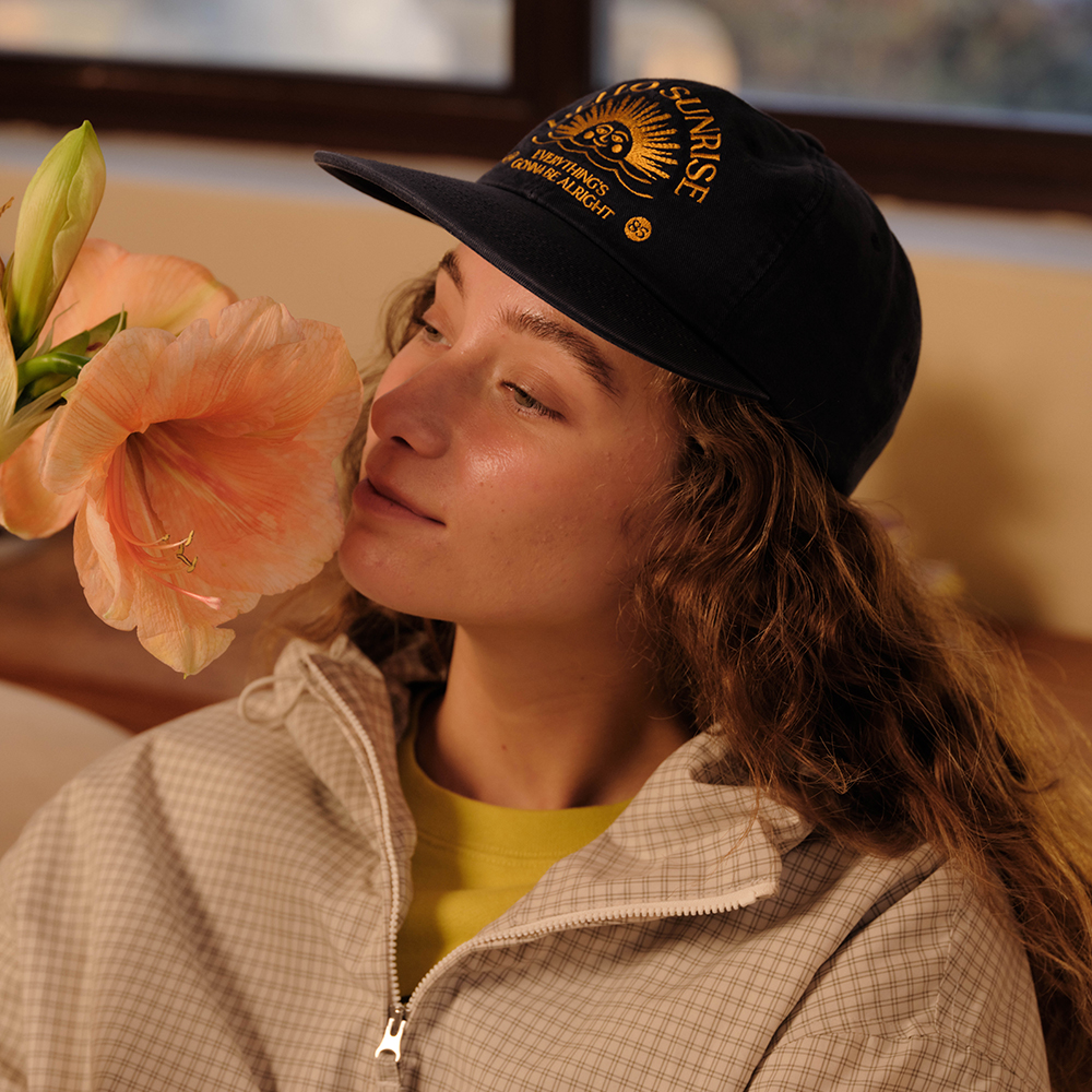 ハローサンライズ Washed HS Arch Logo 6Panel CapNavyOrange Washed HS Arch Logo 6Panel Cap_Navy/Orange - 감도 깊은 취향