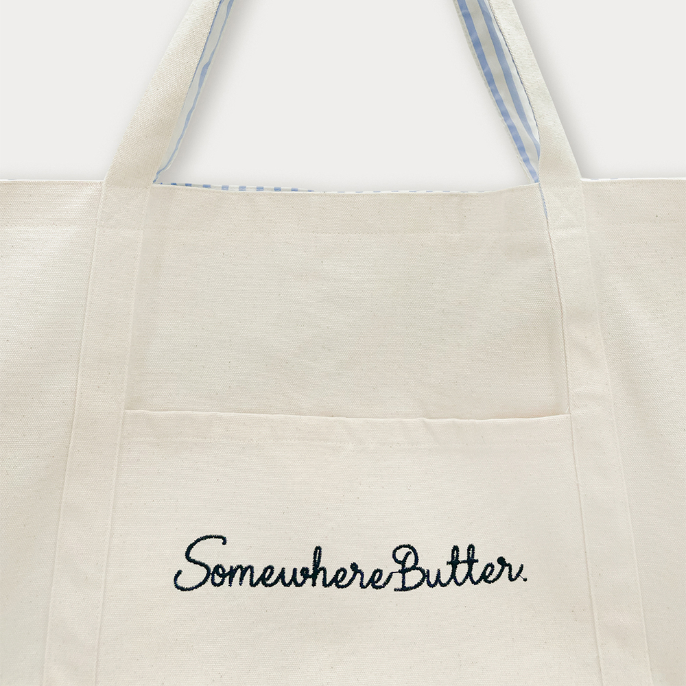 韓国 人気ブランド[SOMEWHERE BUTTER]LETTER REVERSIBLE BAG 6th / Letter Reversible Bag - Ivory - SOMEWHERE BUTTER.