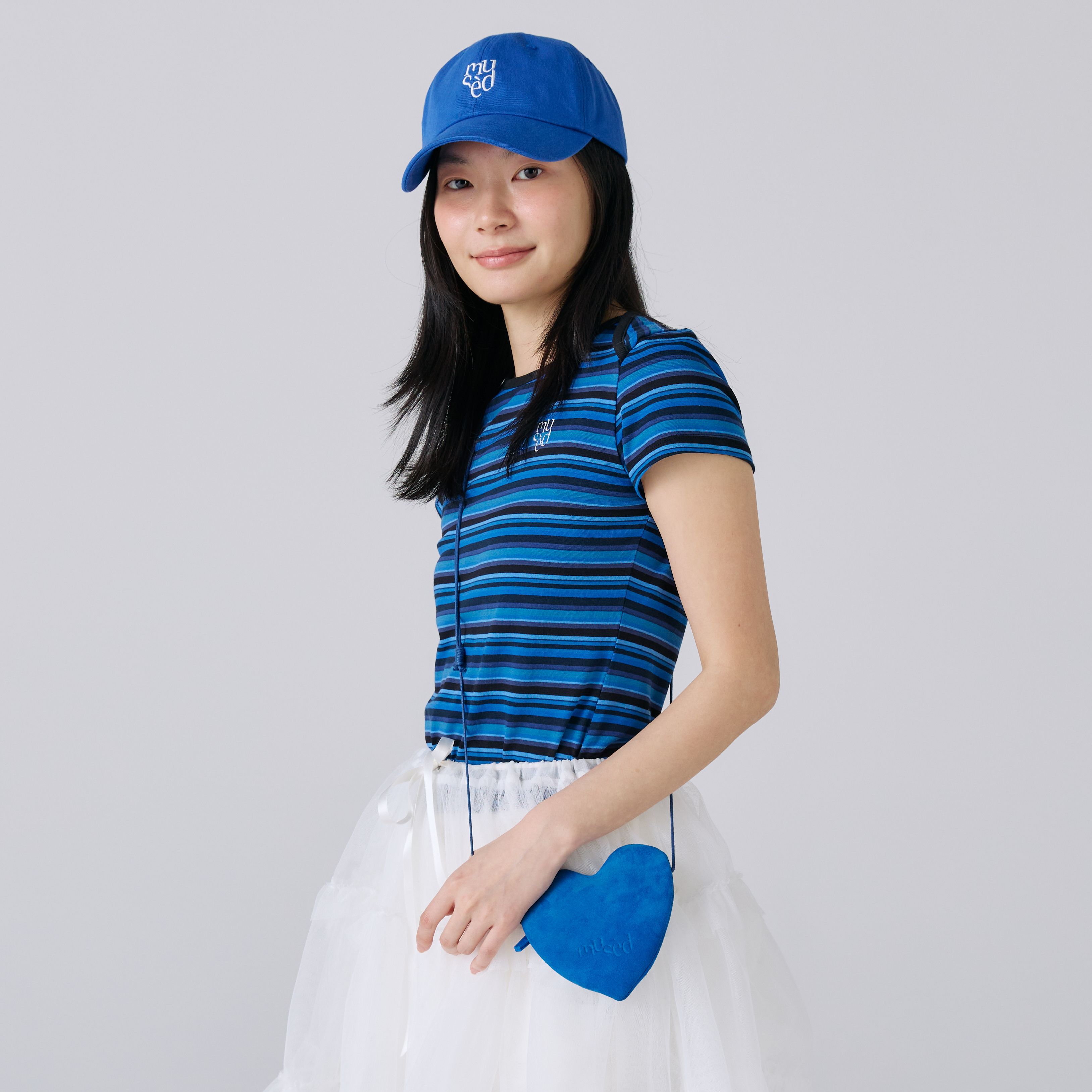 Mused Real Suede Heart Bag - Royal Blue - 감도 깊은 취향