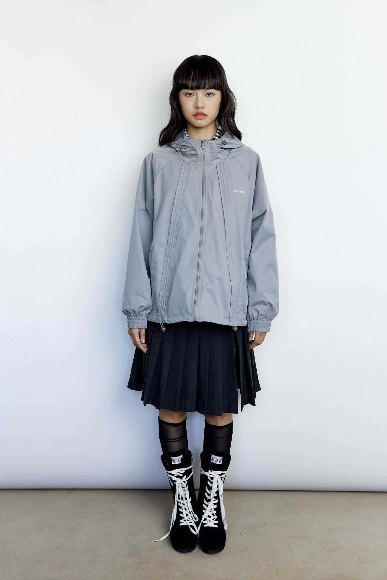 [ROUGHNECK] SHIRRING WIND BREAKER /追跡付 SHIRRING WIND BREAKER GRAY - 감도 깊은 취향 셀렉트샵 29CM