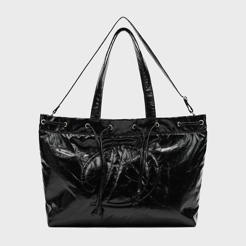 DEINET ♥ D STITCH PADDING GYM SACK /追跡付 D STITCH PADDING BAG IN BLACK - 감도 깊은 취향 셀렉트샵 29CM