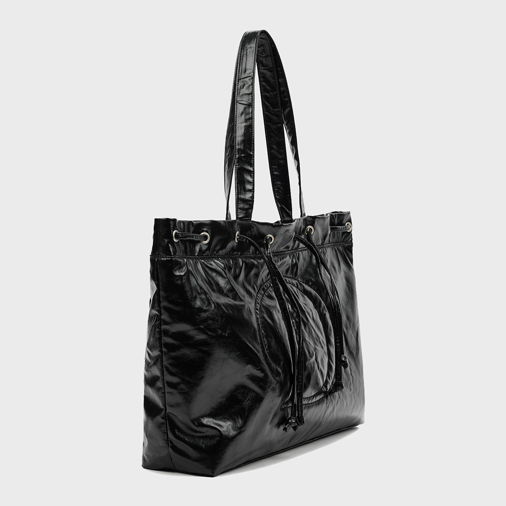 [DEINET] D STITCH PADDING BAG /追跡付 DEINET】 D STITCH PADDING MINI BAG : SILVER トートバッグ