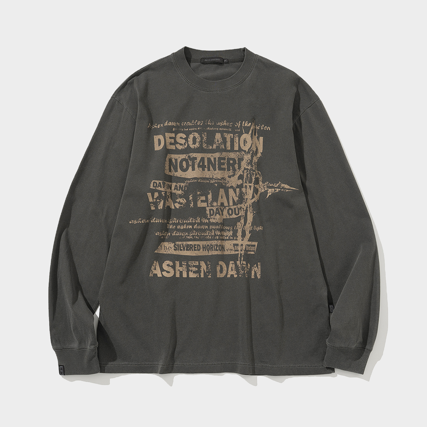 BBD Chaos Patch Pigment Long T-Shirt (Charcoal) - 감도 깊은