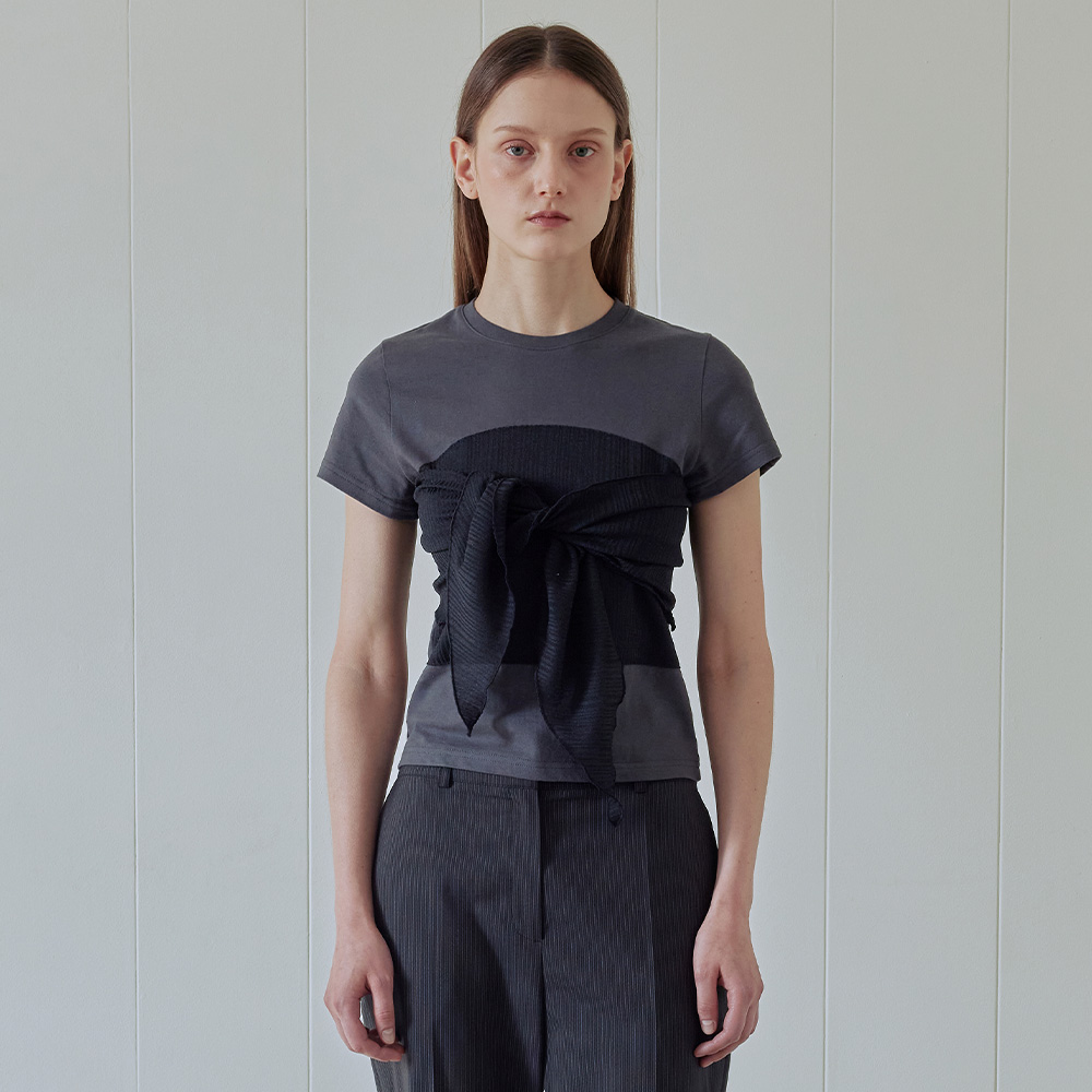 ★SCHNEE★SCHNEE DOUBLE BOW T-SHIRTS (BLACK)★正規品/送料込 SCHNEE DOUBLE BOW T-SHIRTS (BLACK) - 감도 깊은 취향 셀렉트샵