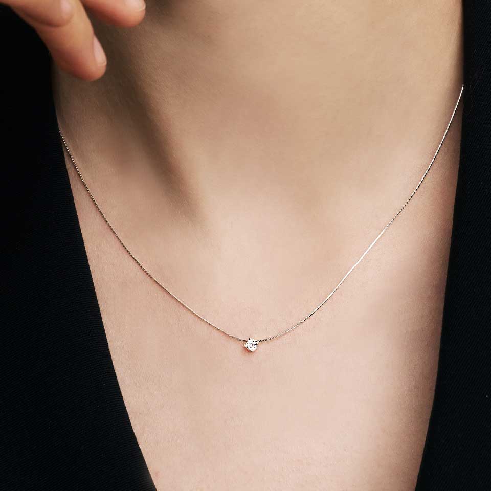★Hei★sv925 clover pendant necklace★ohmygirl hyojeong 着用 오마이걸 효정 착용][sv925] clover pendant necklace - 감도