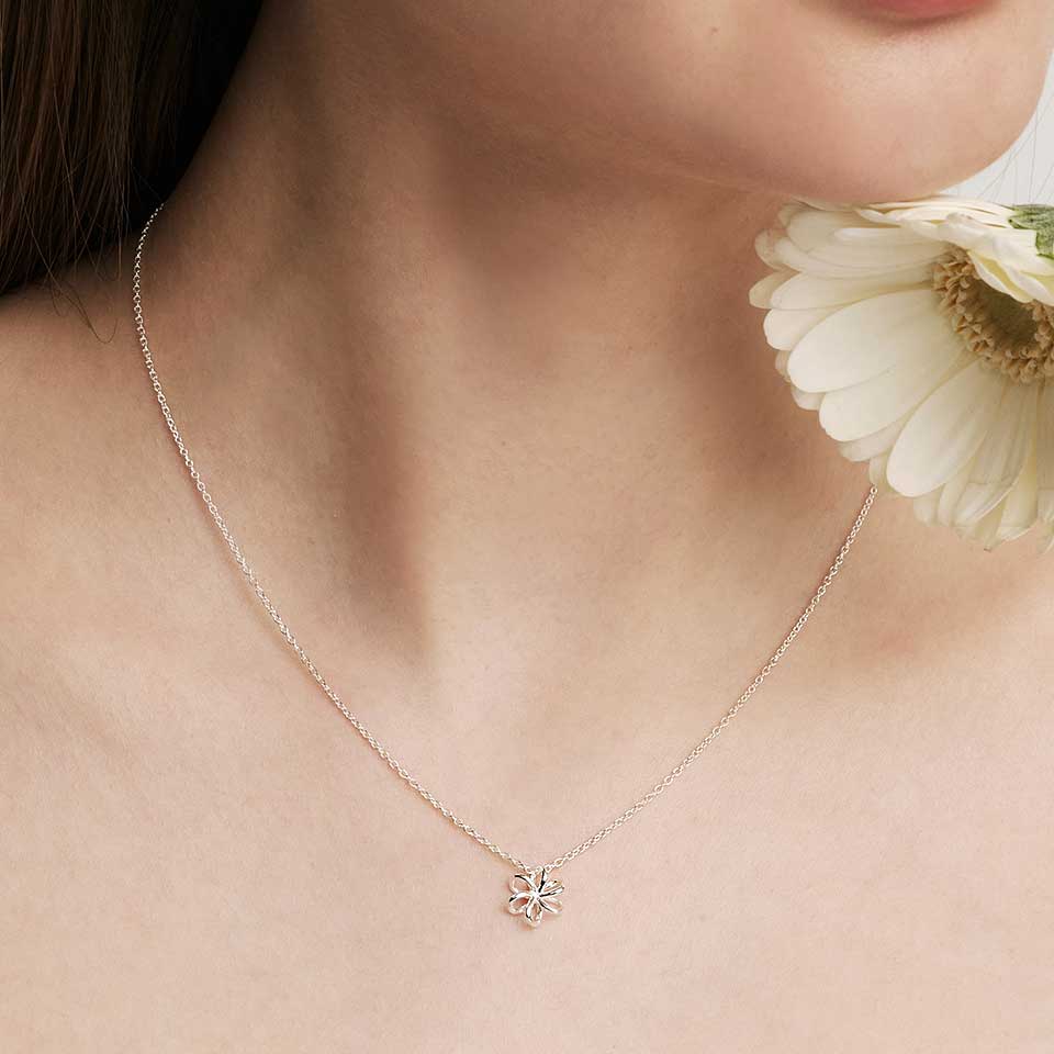 ★Hei★sv925 clover pendant necklace★ohmygirl hyojeong 着用 오마이걸 효정 착용][sv925] clover pendant necklace - 감도
