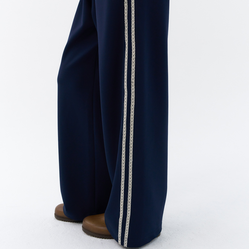 ＊韓国＊［VINVLE］Lace Track Pants 3color Women's - Palazzo Track Pants - Stripe - Kash-chic™