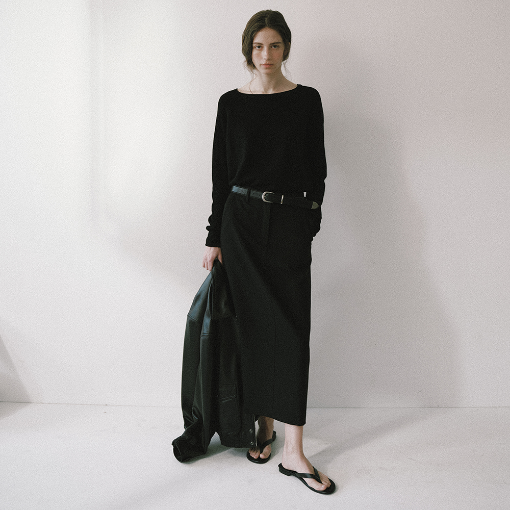 Stitch h-line maxi skirt (White) - 감도 깊은 취향 셀렉트샵 29CM