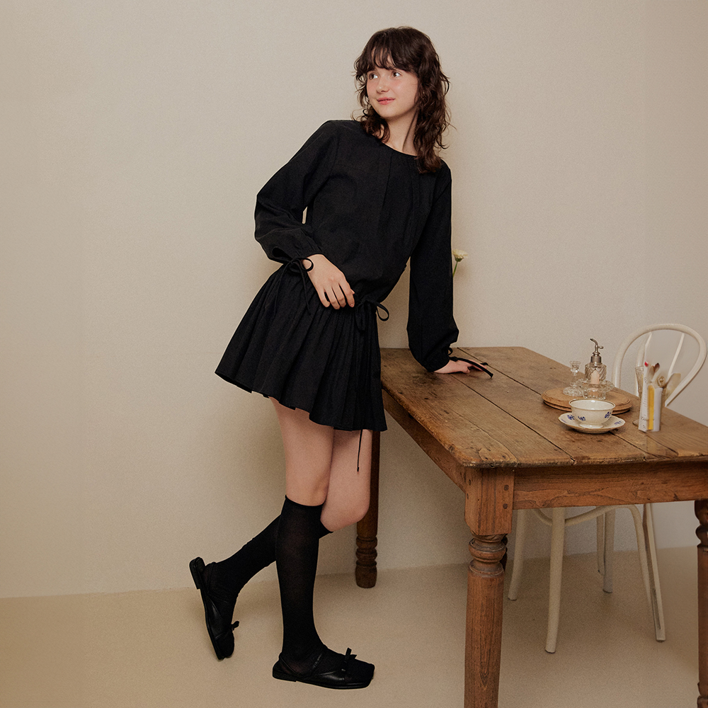 Reversible law string flare mini dress - black - 감도 깊은 Reversible law string flare mini dress - black - 감도 깊은
