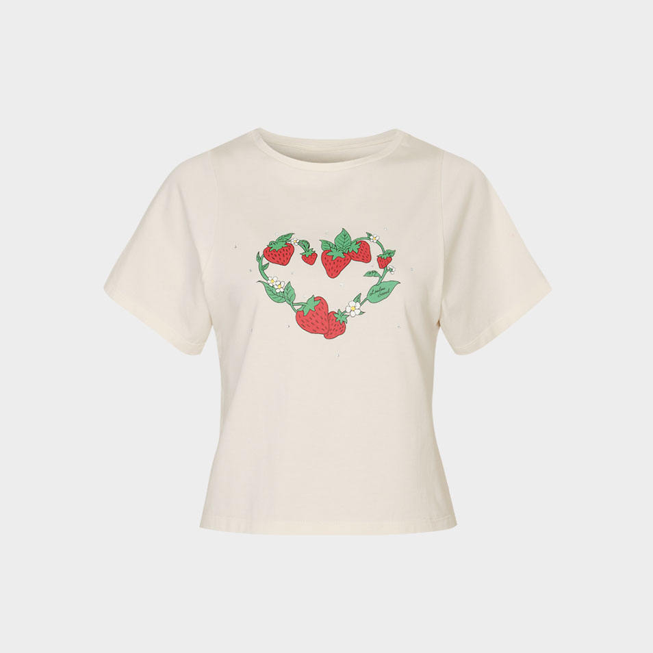 【LOULOUSEOUL】Strawberry Picnic Crop T-Shirt (Ivory) Strawberry Picnic Crop T-Shirt (Ivory) - 감도 깊은 취향