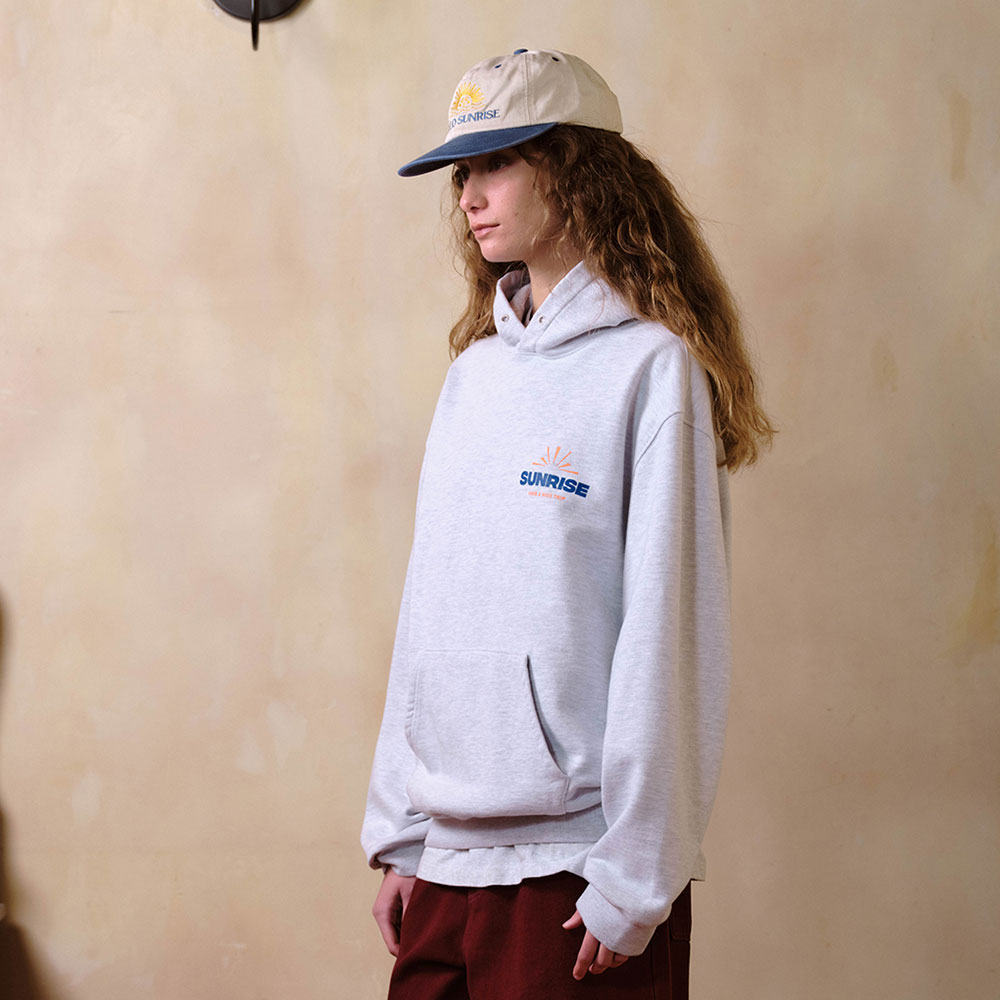 Sunrise Logo Hoodie_White Melange - 감도 깊은 취향 셀렉트샵 29CM