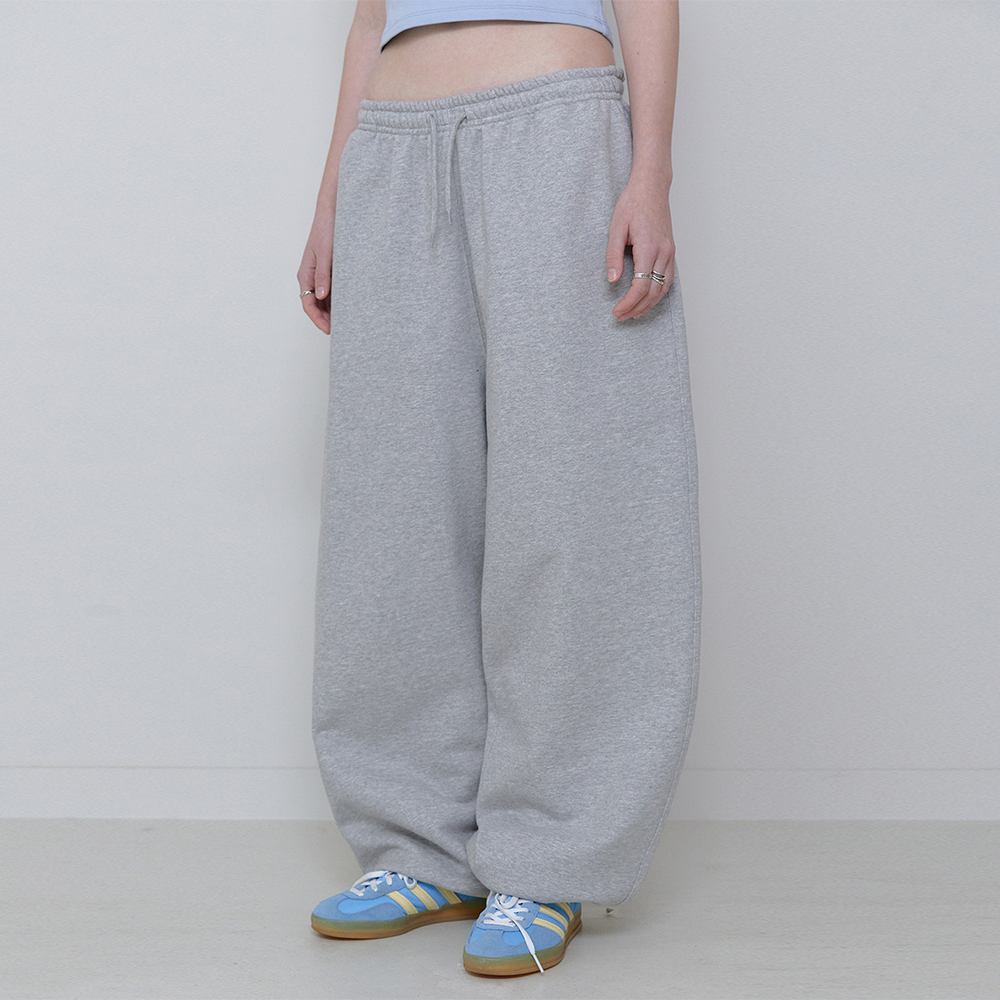 RENEWAL) Rivet Sweat Set-up Pants [ Gray ] - 감도 깊은 취향
