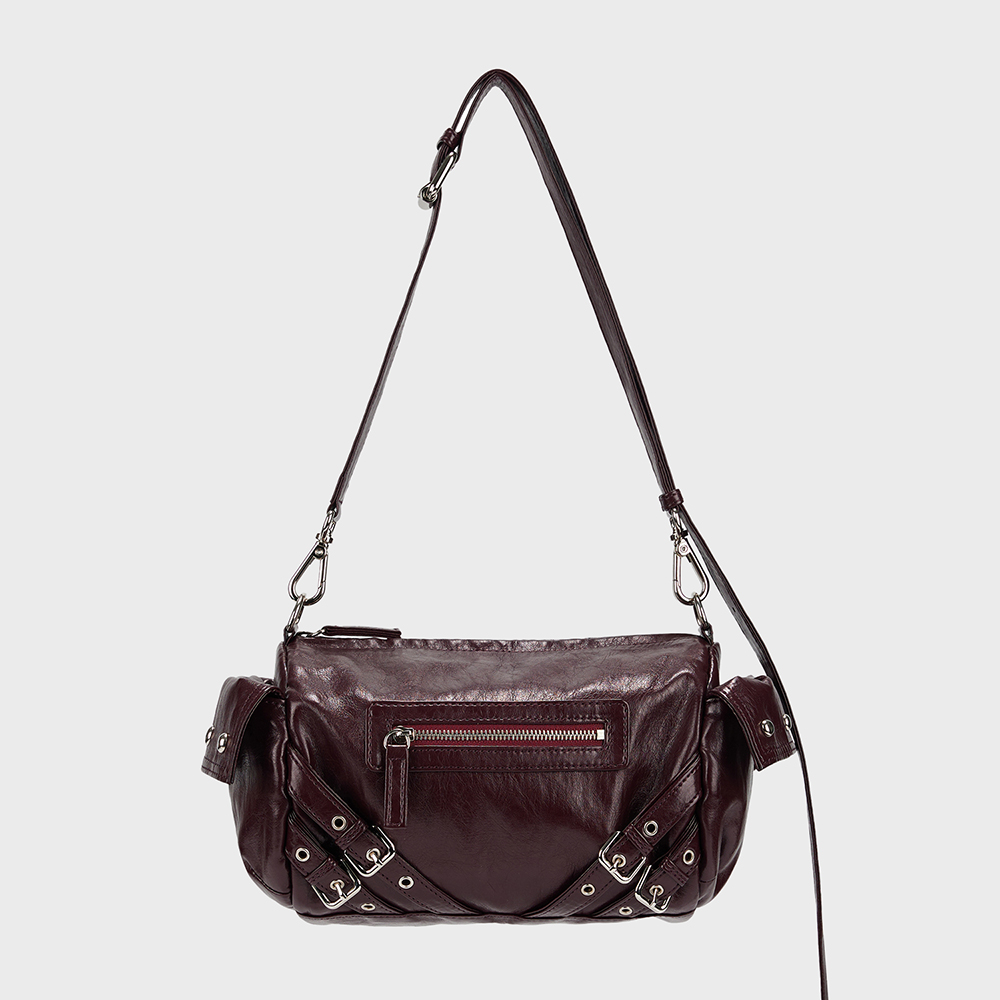 STUD POCKET BAG IN BURGUNDY - 감도 깊은 취향 셀렉트샵 29CM