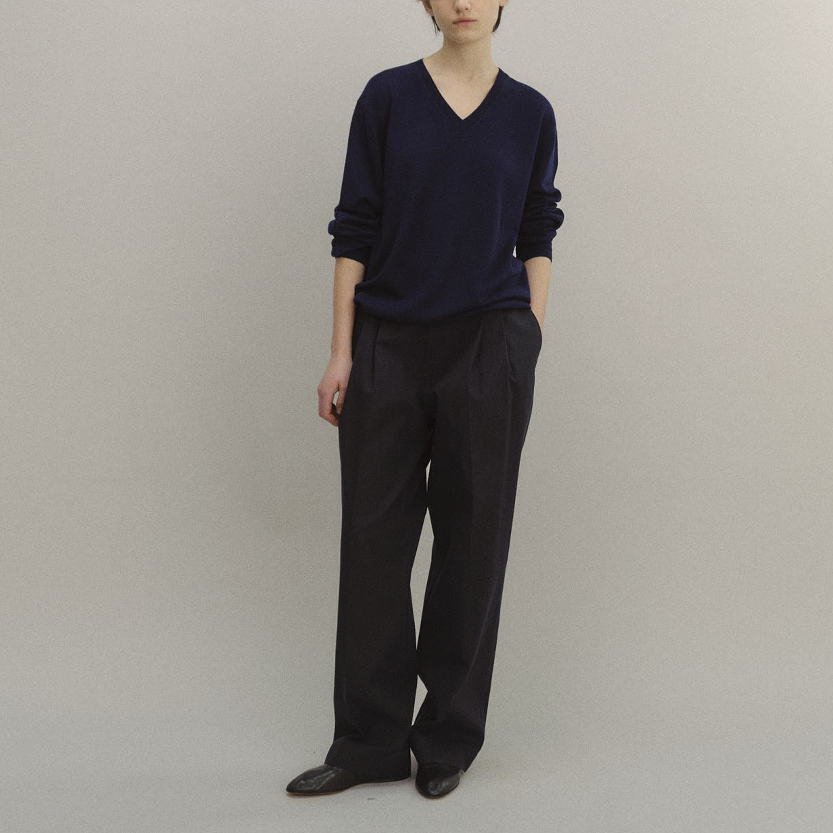 Two-pintuck cotton pants (Navy) - 감도 깊은 취향 셀렉트샵 29CM
