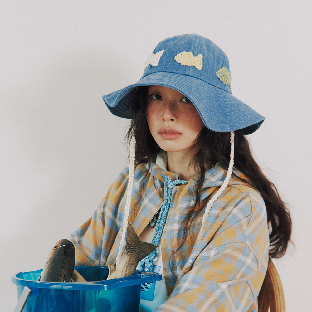 MISU A BARBE★韓国★人気★個性派★FLOWERING BUCKET ALL BLACK 미수아바흐브 플라워링 버킷 올 블랙 | MISU A BARBE | KREAM