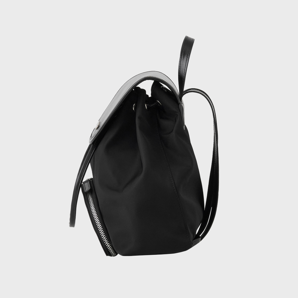 【TOOAMO】Routine half moon backpackバックパック★韓国人気★ TOOAMO 투아모 Routine half moon backpack 루틴 하프문 백팩