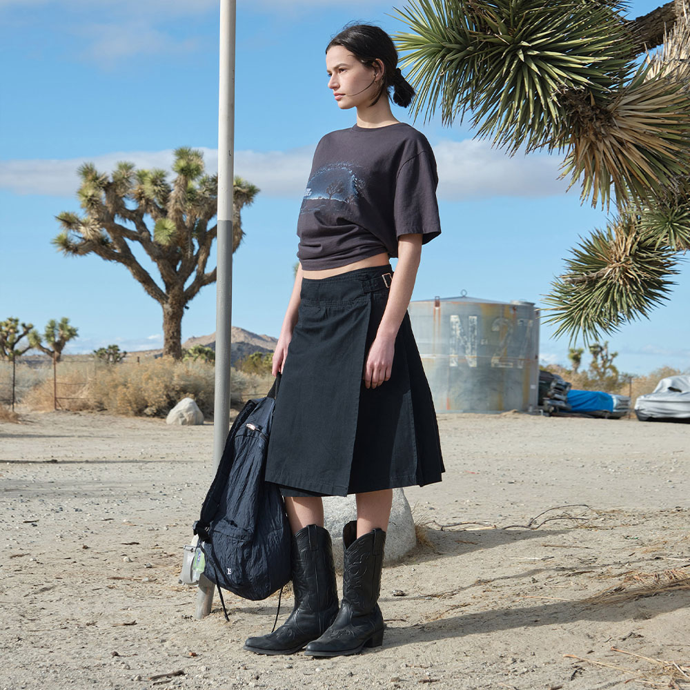 ★LOW CLASSIC★ WASHED COTTON PLEATS WRAP SKIRTBLACK WASHED COTTON PLEATS WRAP SKIRT_BLACK_LC251SK06BK - 감도