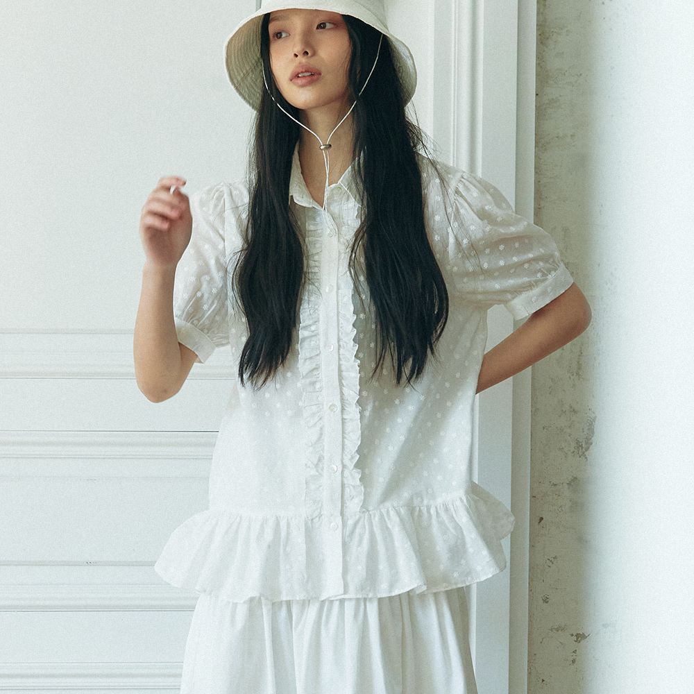 ★FANCY CLUB★ 25SS Shirring Puff Blouse (WHITE) F25QB115 FANCY CLUB] SHIRRING PUFF BLOUSE (WHITE) F25QB115 – SellerWork