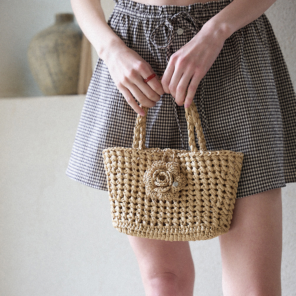 トートバッグ [Slowslowly] Camellia Handmade Crochet Raffia Mini Tote Bag 1471N1988_A1.jpg?v=1708446574&