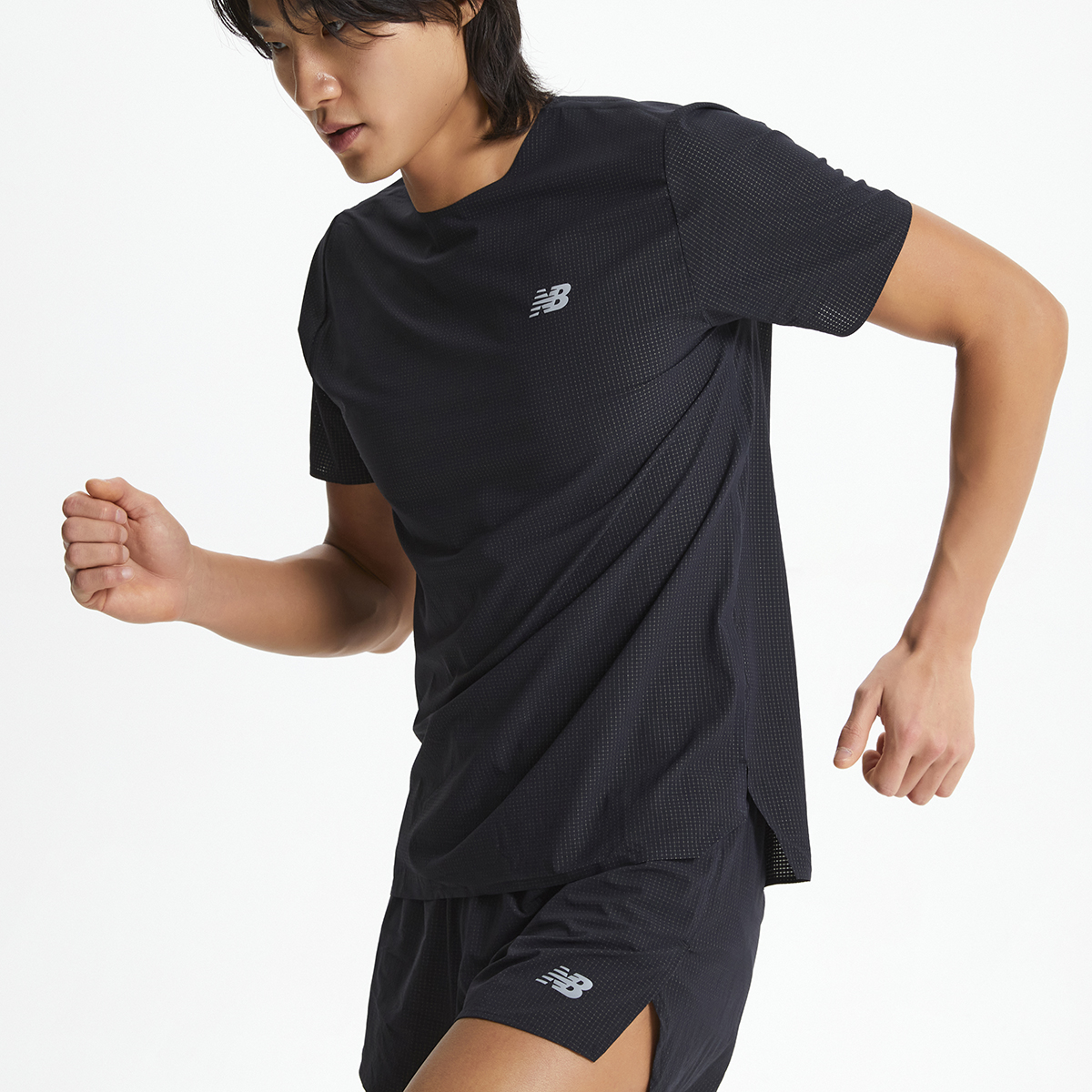 ★New Balance★ NBNEF26503 UNI RC Ultra AIR Short Sleeve T-S NBNEF26503 / UNI RC Ultra AIR 반팔티 (BLACK) - 감도 깊은