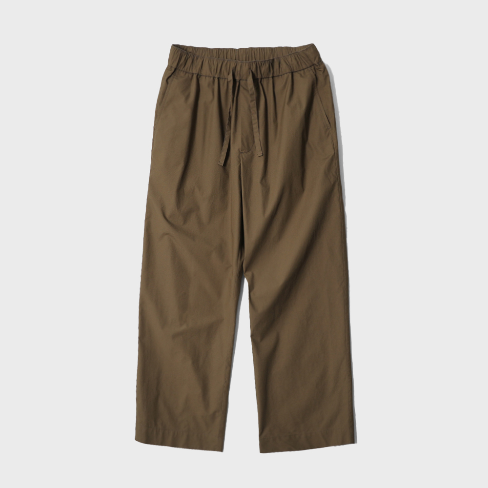 ボトムスその他 [NICEGHOSTCLUB]3STAR PADDED PANTS_BROWN(NG2DWUPA10A) Simba Smocked Waist Pant