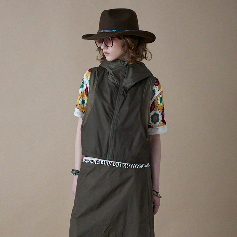 24FW clove] Essential Down Vest (Black) - 감도 깊은 취향