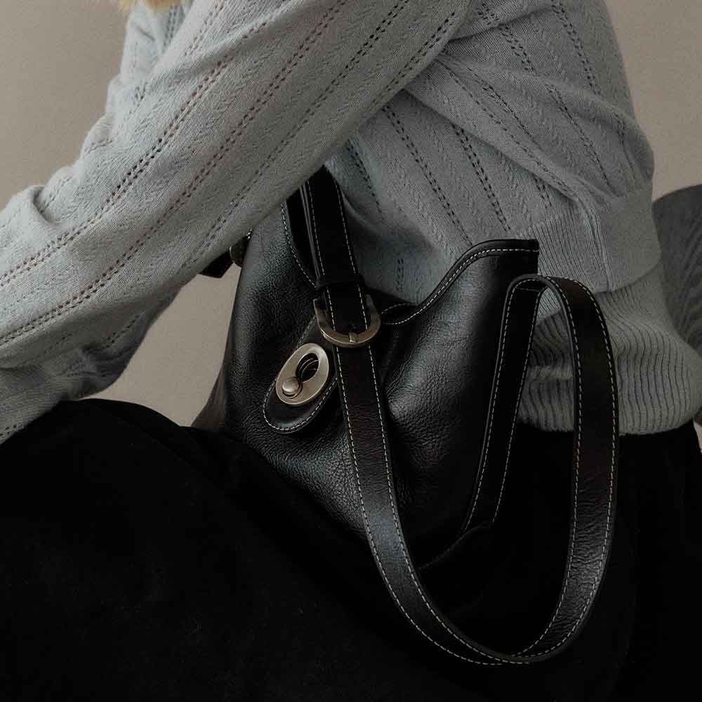 OMNIPOTENT ■ Momentum tote bag ショルダーバッグ momentum tote bag _Nylon ver. 2colors - 감도 깊은 취향