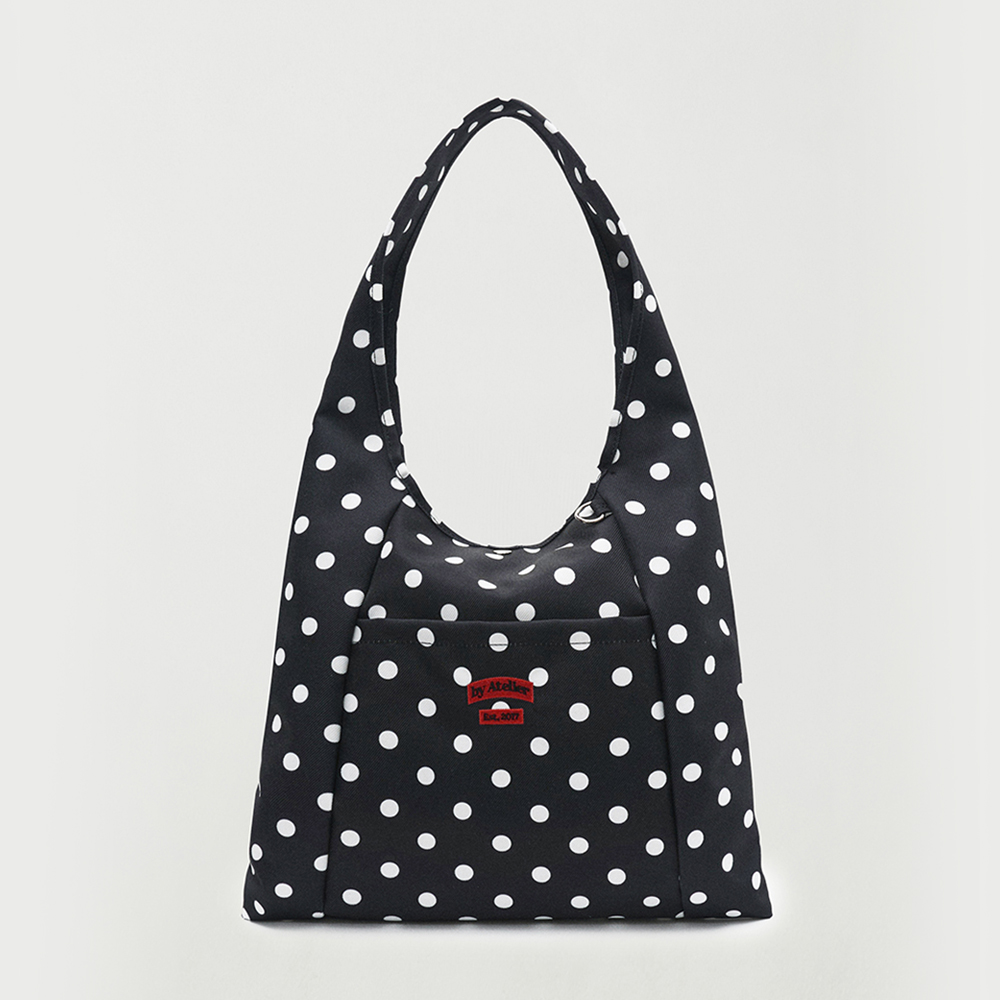 韓国商品/IGUAMAKARAS Dot Pattern Baguette Bag Dot Pattern Baguette Bag (Black) - 감도 깊은 취향 셀렉트샵 29CM