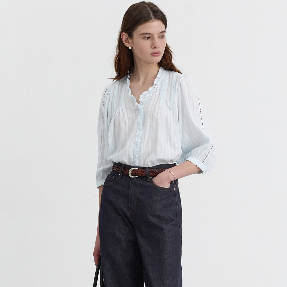 JANE FRILL BLOUSE SOFT BLUE_UDBL5B222B1 - 감도 깊은 취향