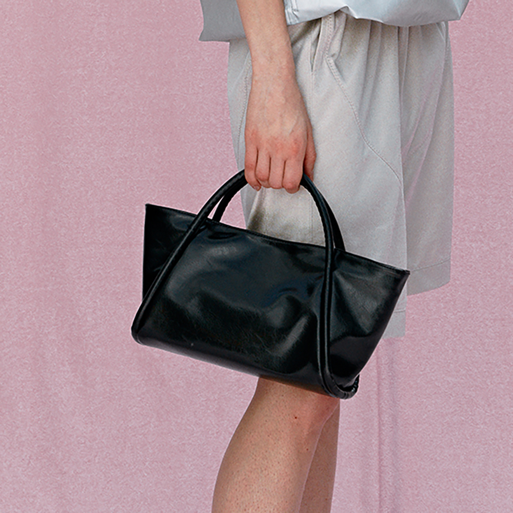 frill hobo bag (vanilla) - 감도 깊은 취향 셀렉트샵 29CM